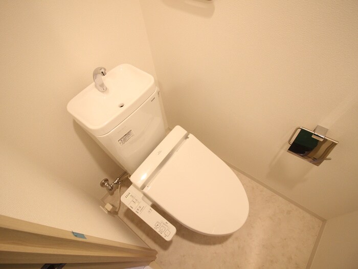 物件内観写真17　(トイレ)