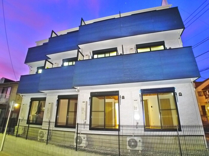 物件外観写真3　(外観写真)