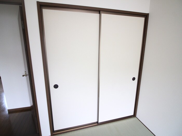 物件内観写真8　(収納)