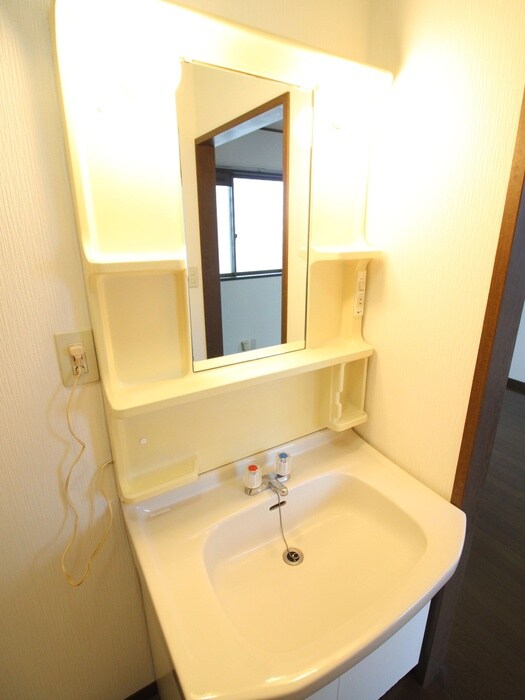 物件内観写真12　(洗面)