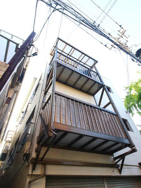 尾山ビル外観写真