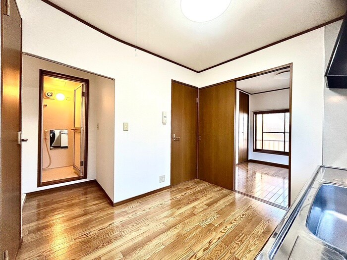 物件内観写真7　(居室)