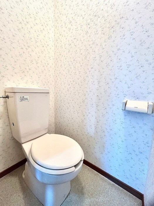 物件内観写真14　(トイレ)