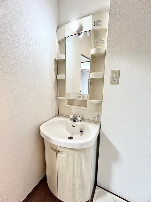 物件内観写真15　(洗面)