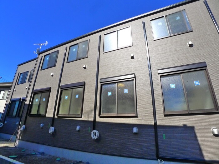 物件外観写真2　(外観写真)