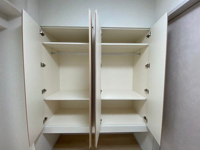 物件内観写真11　(収納)