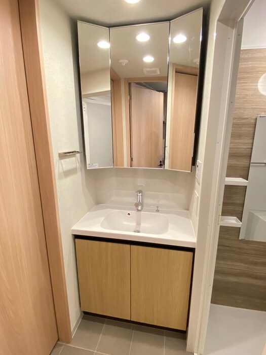 物件内観写真14　(洗面)