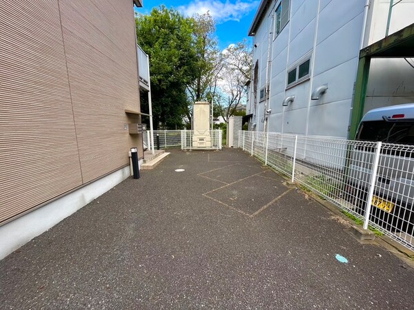 バイク置き場