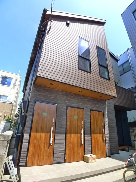 ＢＡＵＨＡＵＳ外観写真