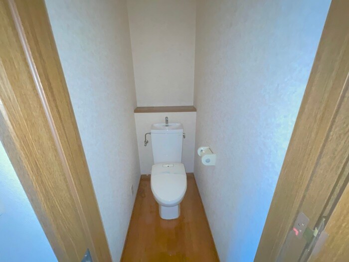 物件内観写真12　(トイレ)