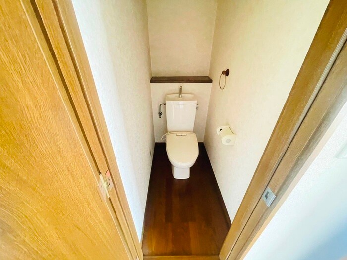 物件内観写真14　(トイレ)