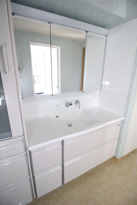 物件内観写真14　(洗面)