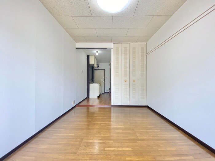 物件内観写真7　(居室)