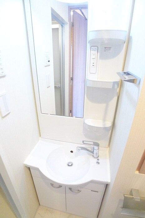 物件内観写真10　(洗面)