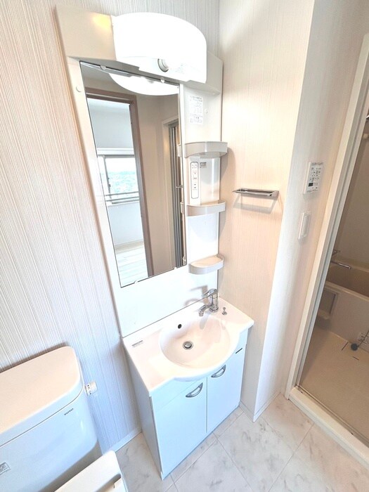 物件内観写真11　(洗面)