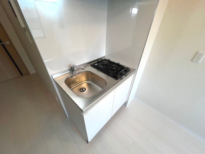 CICADA RESIDENCE NAKANOのキッチン