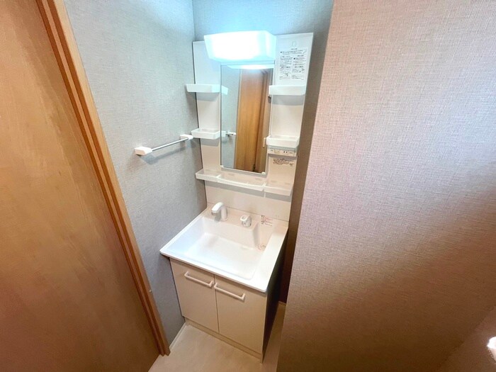 物件内観写真13　(洗面)