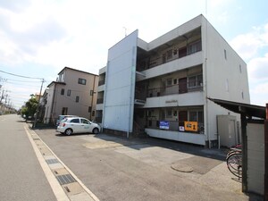 春日部レジデンス外観写真