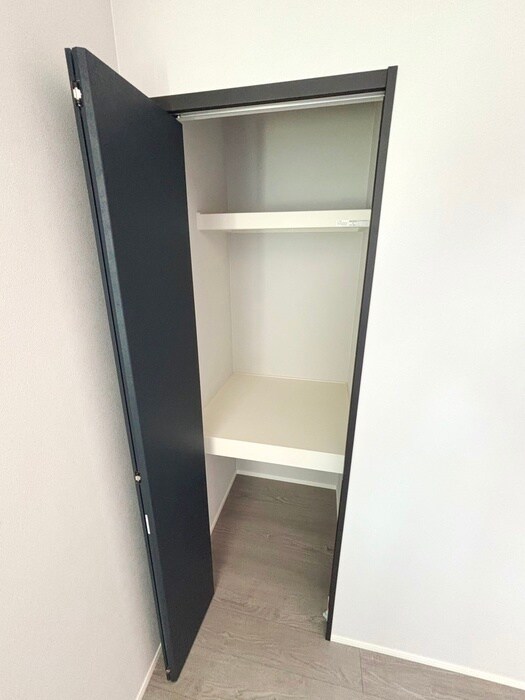 物件内観写真18　(収納)