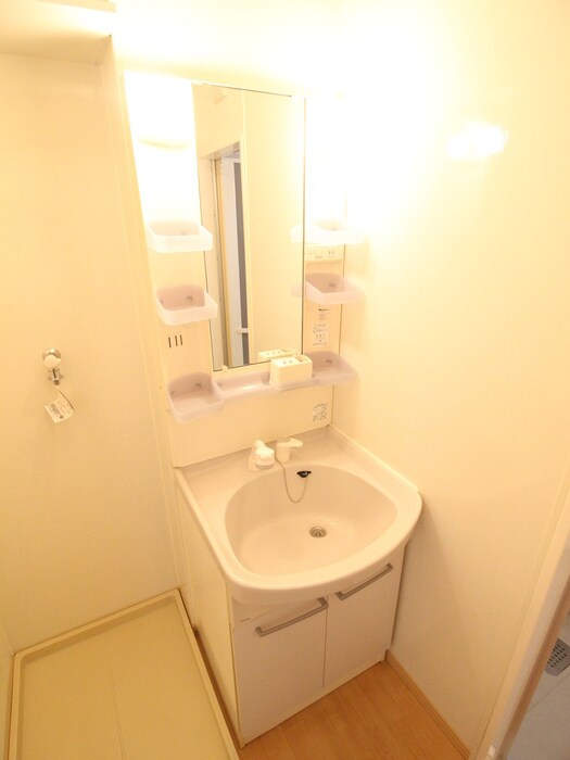 物件内観写真11　(洗面)