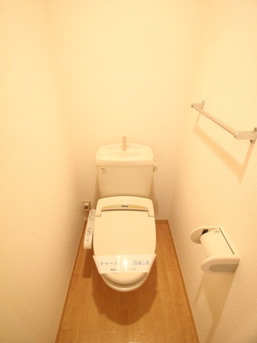 物件内観写真12　(トイレ)