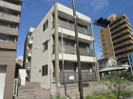 ＥｍｐｅｒｅｕｒＦｅｒＷＡＤＡ外観写真