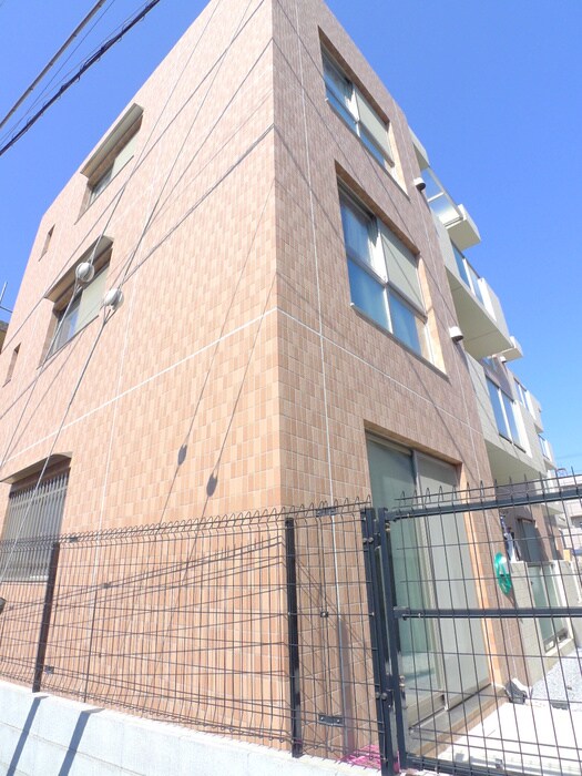 物件外観写真5　(外観写真)