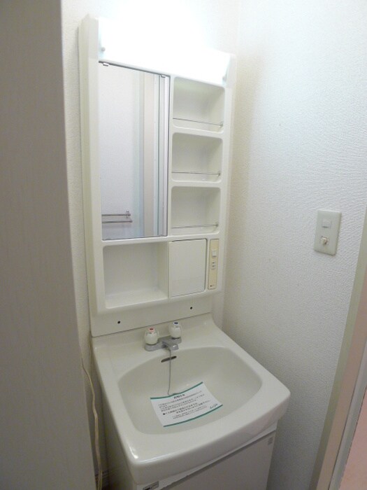 物件内観写真16　(洗面)