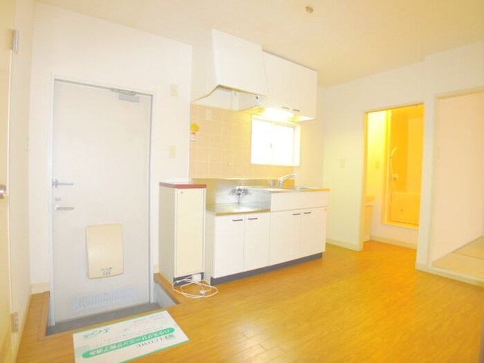 物件内観写真20　(廊下)