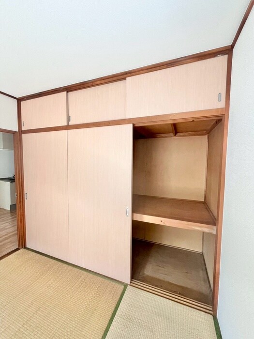 物件内観写真13　(収納)