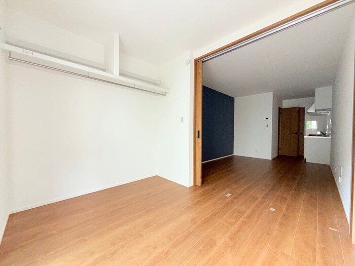 物件内観写真9　(居室)