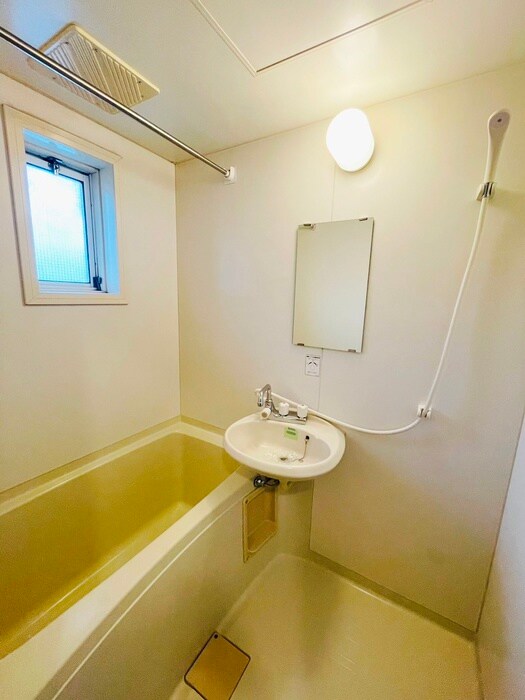 物件内観写真11　(バス／シャワールーム等)