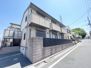 ハイツコマノ第６外観写真