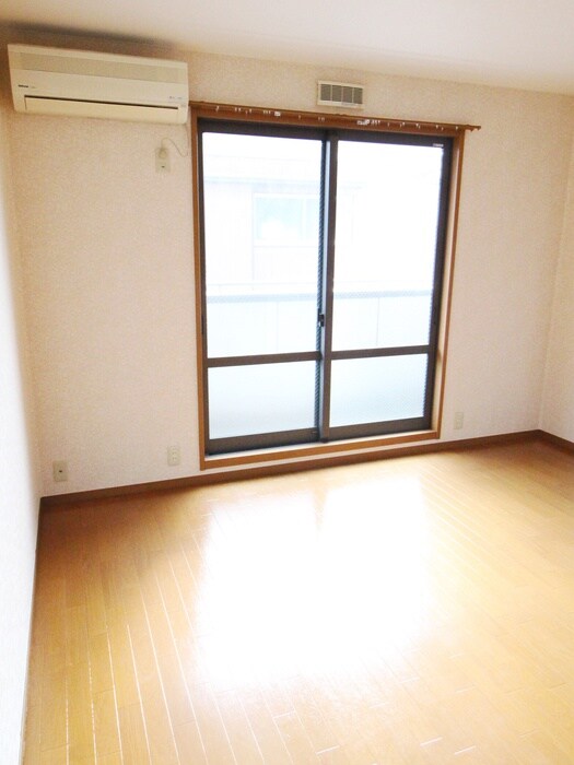 物件内観写真11　(居室)