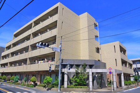 Carrefour上宿外観写真