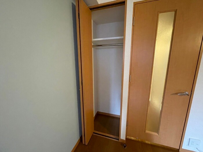 物件内観写真18　(収納)