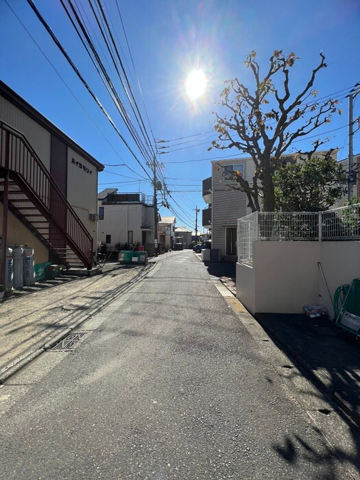 物件外観写真3　(周辺環境)