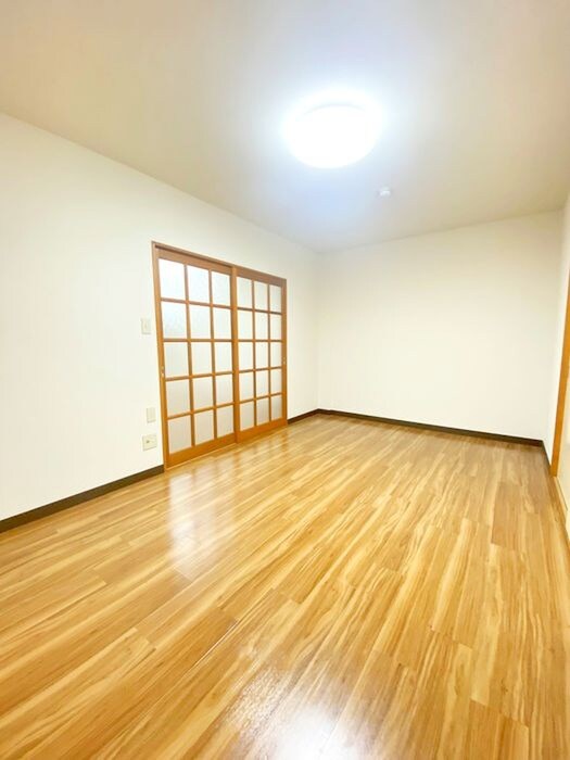 物件内観写真6　(廊下)