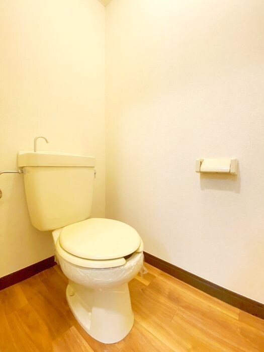 物件内観写真13　(トイレ)