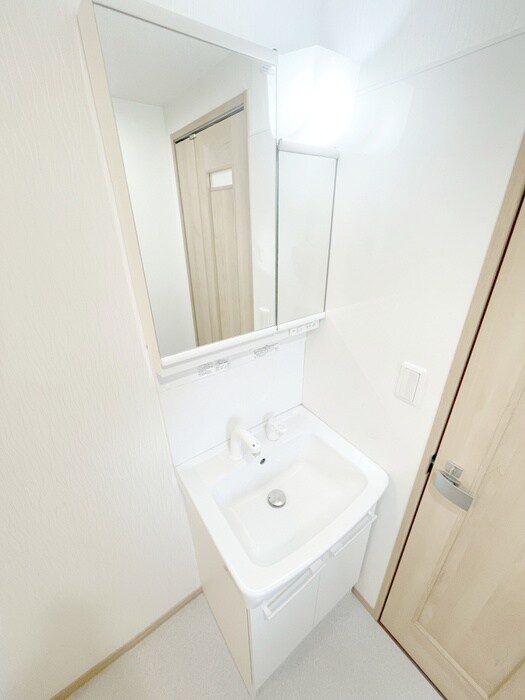 物件内観写真10　(洗面)