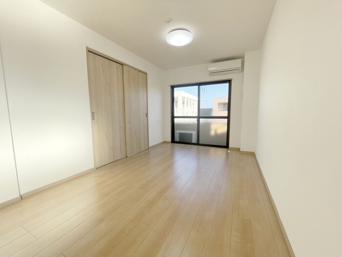 物件内観写真12　(居室)