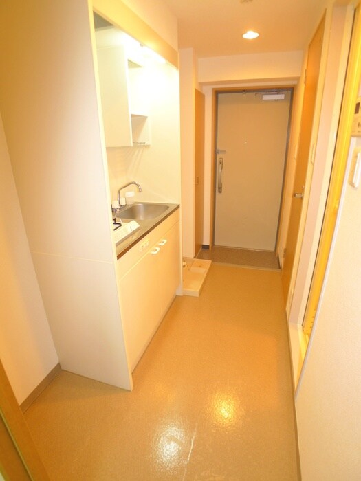 物件内観写真14　(玄関)