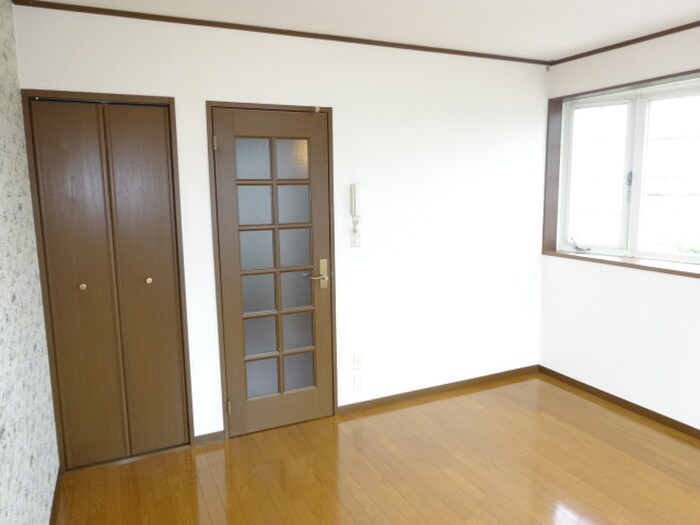 物件内観写真15　(居室)