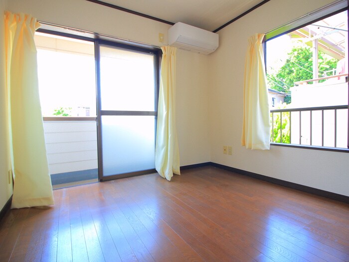 物件内観写真6　(居室)