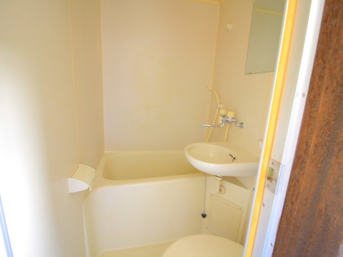 物件内観写真11　(洗面)