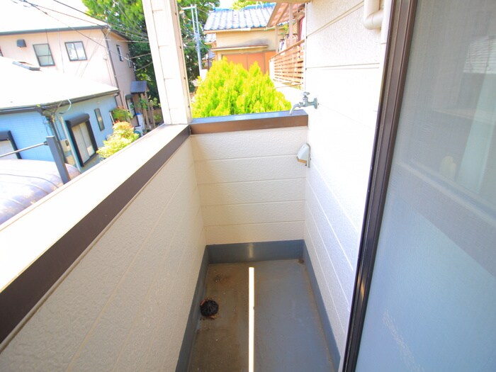 物件内観写真12　(洗濯機置場)