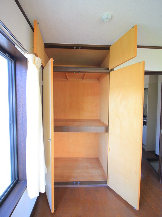 物件内観写真13　(収納)