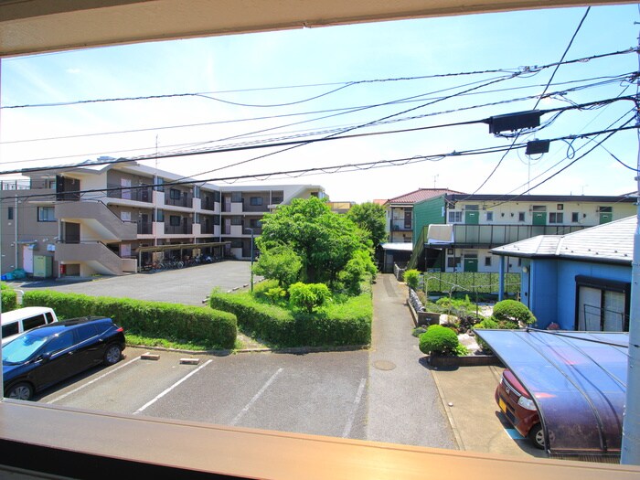 物件内観写真17　(室内からの展望)