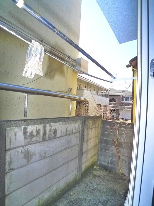 物件内観写真16　(室内からの展望)