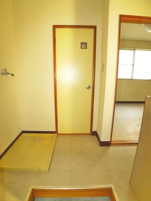 物件内観写真17　(廊下)